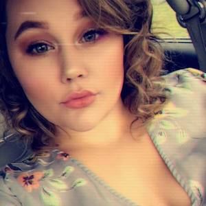 Meet your Posher, Destaney